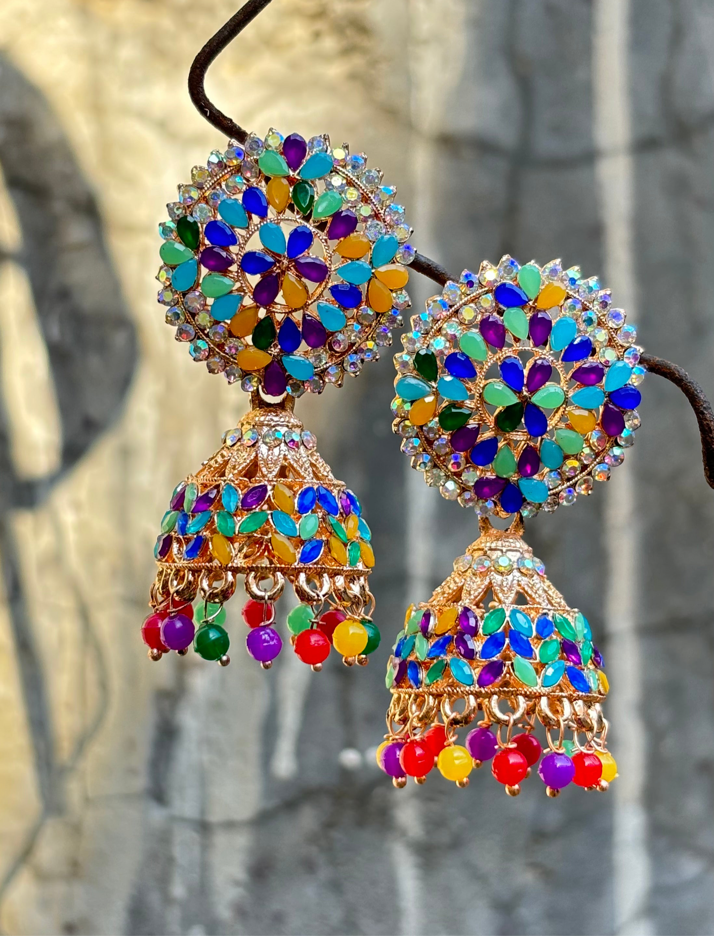 Multicolour kundan stone jhumkaa by hvjewellery.in