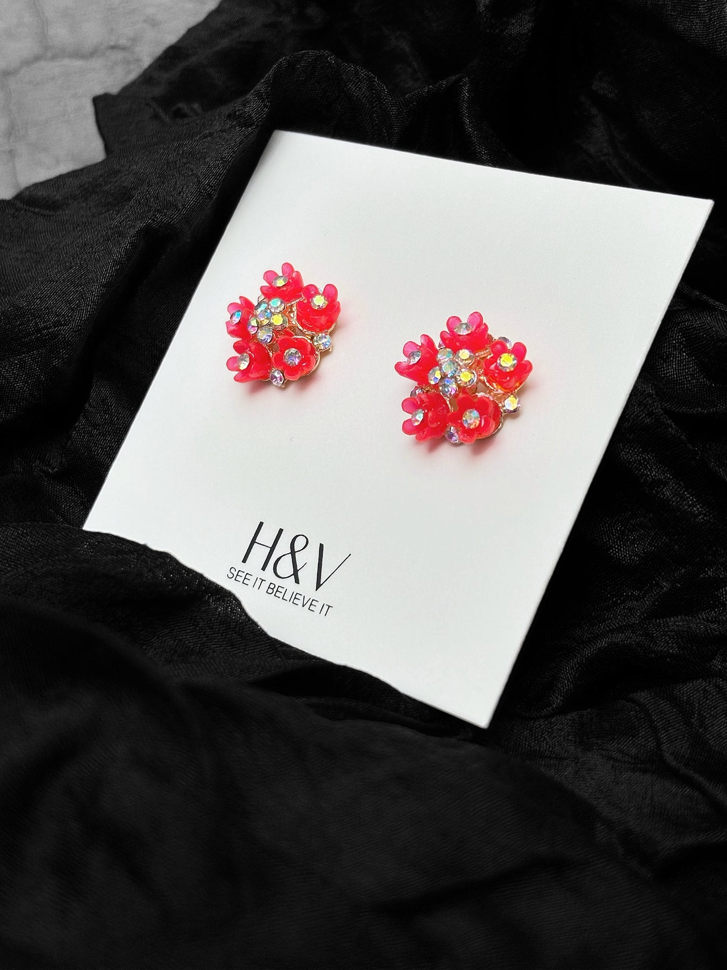 Beautifull studs by hvjewellery.in