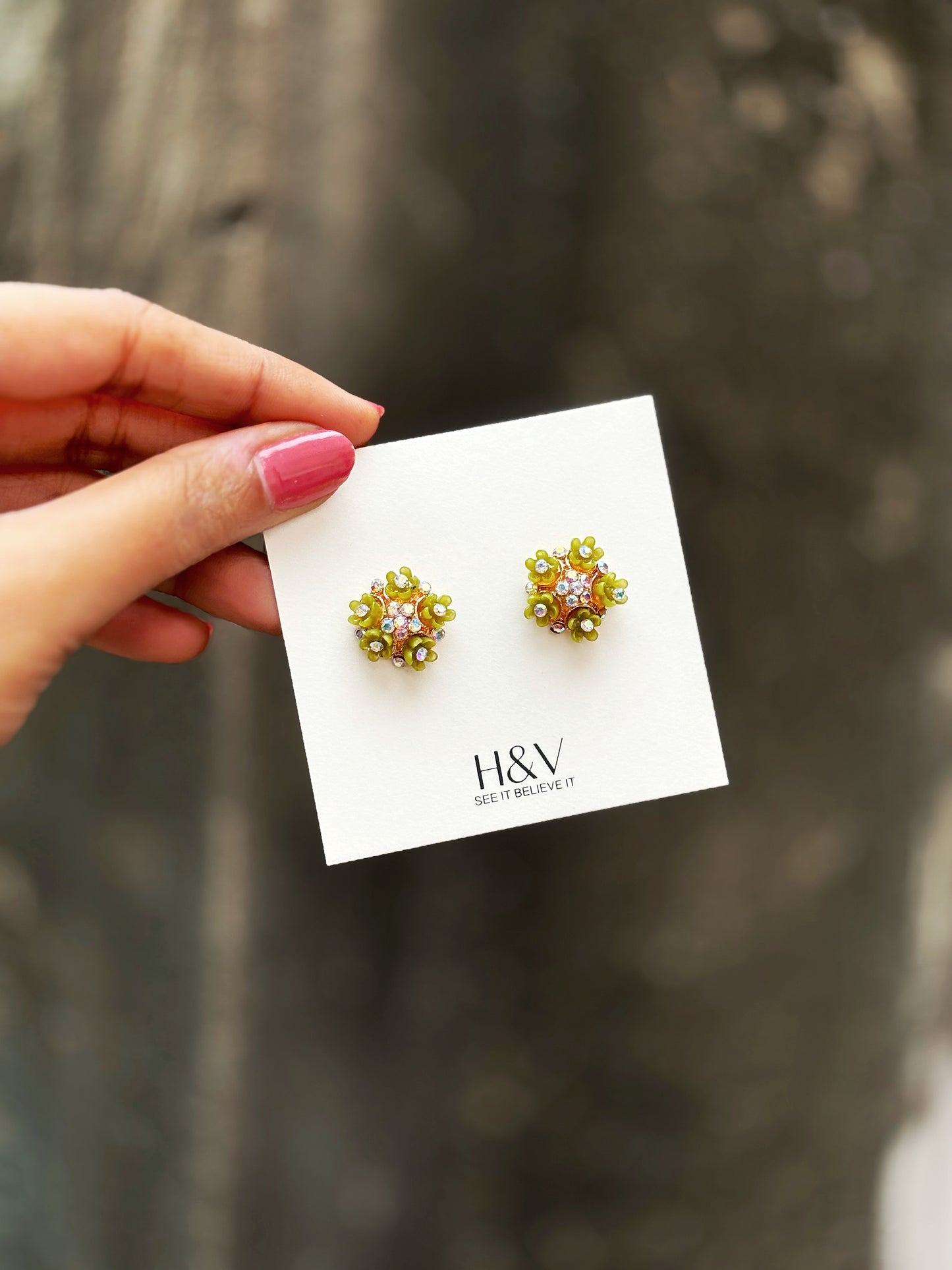 Beautifull Studs by hvjewellery.in